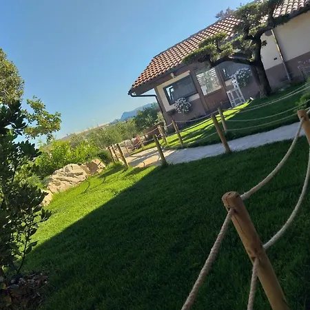 La Collina Dei Cavalieri Gospodarstwo agroturystyczne *